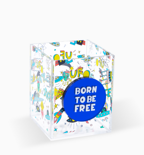 Pencil box born to be free