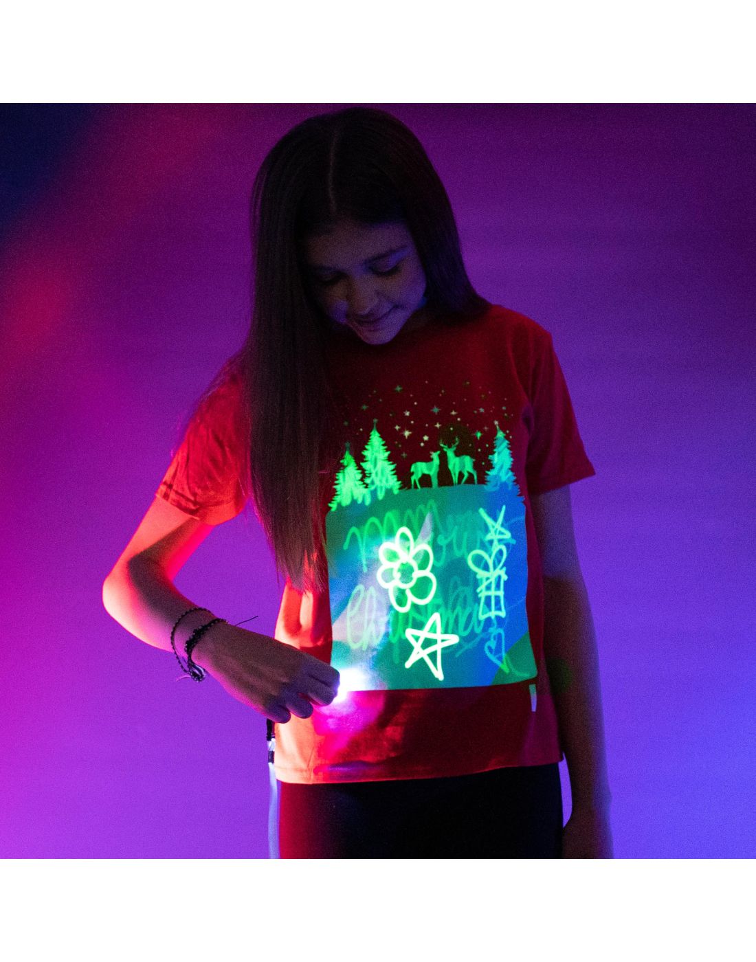 Interactive Glow In The Dark T-Shirt Reindeer in Snow 3-4 ετών
