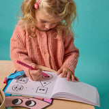 Βιβλίο Montessori με Αυτοκόλλητα -  Γεωμετρικά Σχήματα