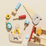 Ξύλινη εργαλειοθήκη με εργαλεία